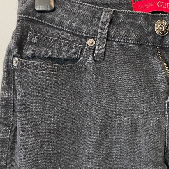 Guess Womens Jeans Sz 6 Black Medium Rise Curvy Skinny Sienna Pockets 28x29 - Picture 5 of 13